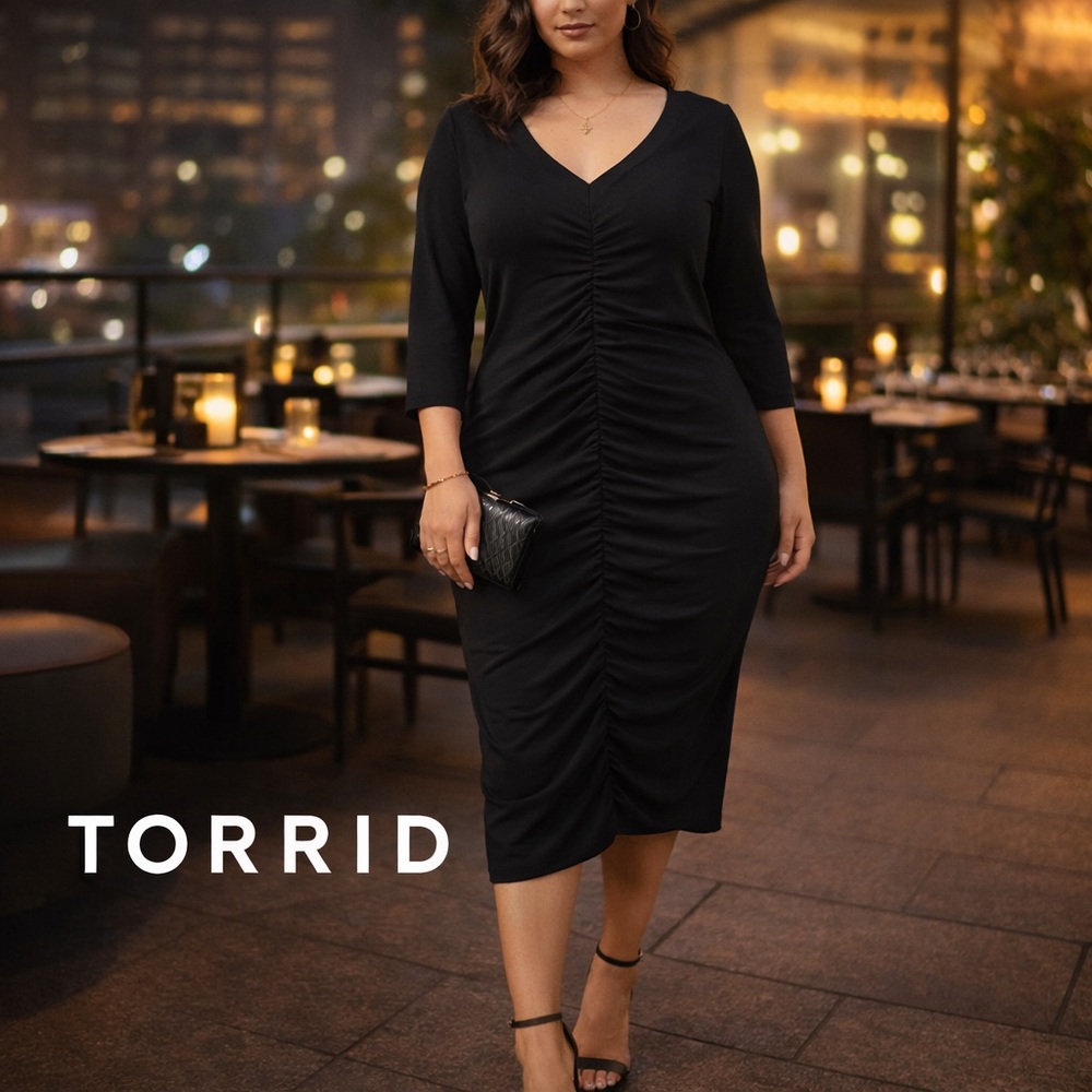 NWT Torrid Black Ruched Bodycon Dress Stretch V Neck 3/4 Sleeve Size 1X/14 16